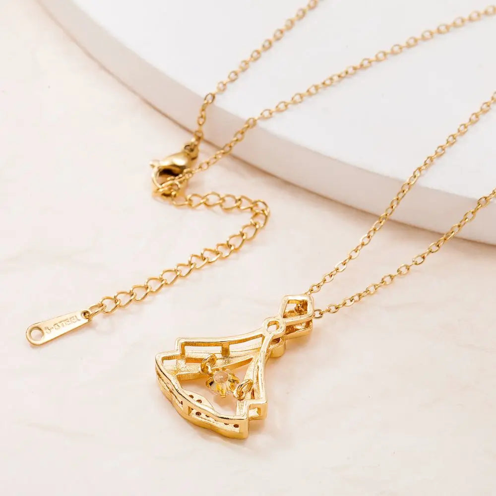 Stainless Steel Zircon Heart Pendant Necklace Set